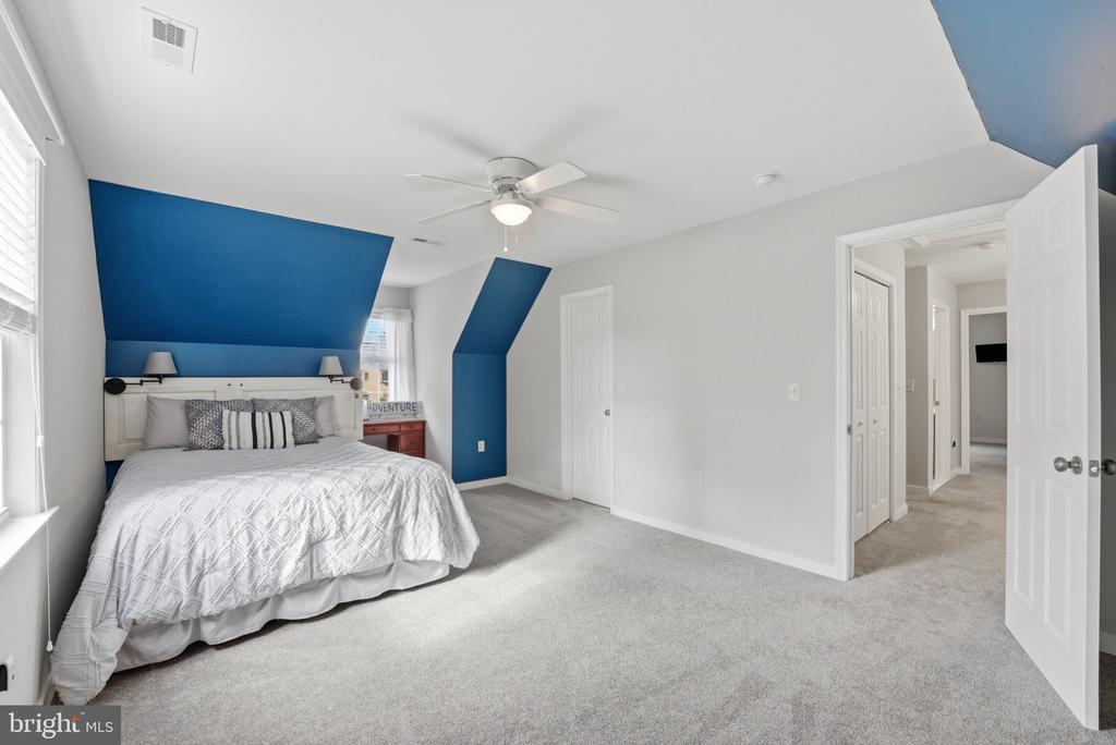 801 S LAKESHORE DR, LOUISA, Virginia 23093, 3 Bedrooms Bedrooms, ,2 BathroomsBathrooms,Residential,801 S LAKESHORE DR,VALA2009556 MLS # VALA2009556