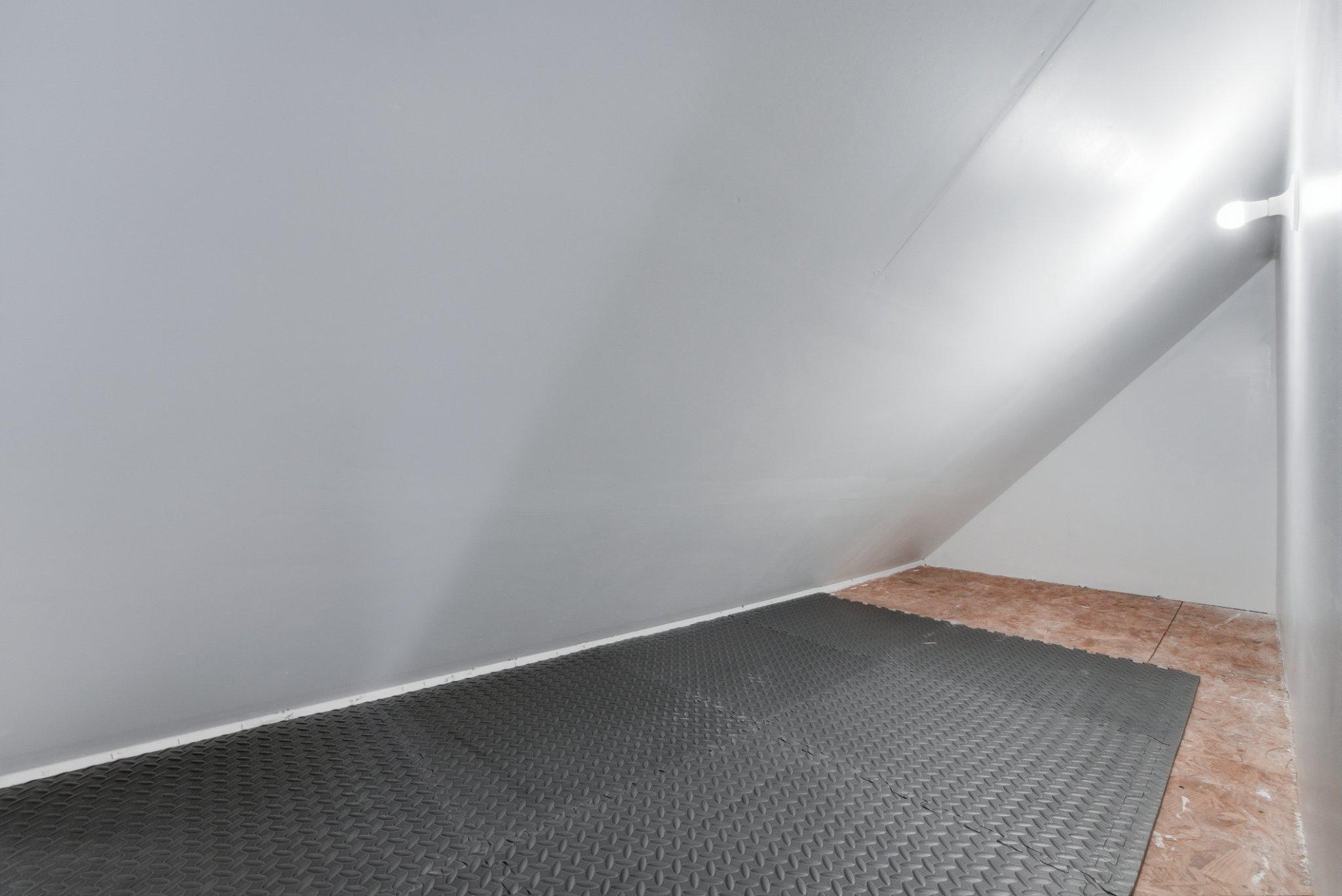 801 S LAKESHORE DR, LOUISA, Virginia 23093, 3 Bedrooms Bedrooms, ,2 BathroomsBathrooms,Residential,801 S LAKESHORE DR,VALA2009556 MLS # VALA2009556