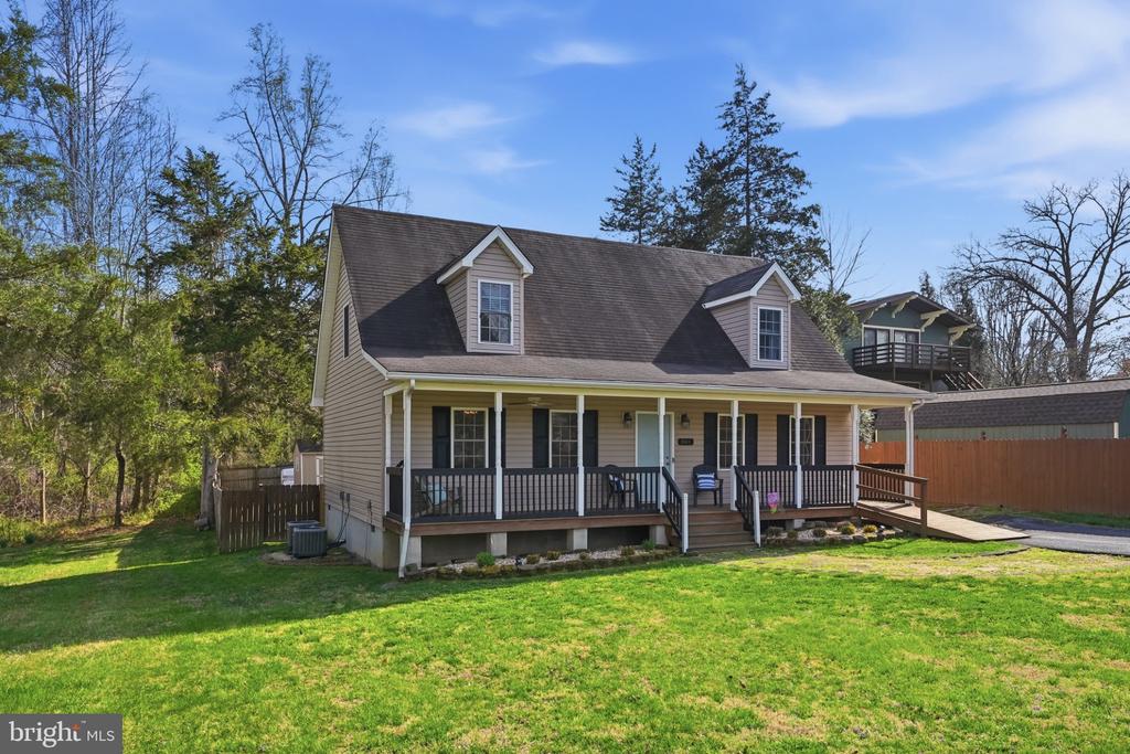 801 S LAKESHORE DR, LOUISA, Virginia 23093, 3 Bedrooms Bedrooms, ,2 BathroomsBathrooms,Residential,801 S LAKESHORE DR,VALA2009556 MLS # VALA2009556