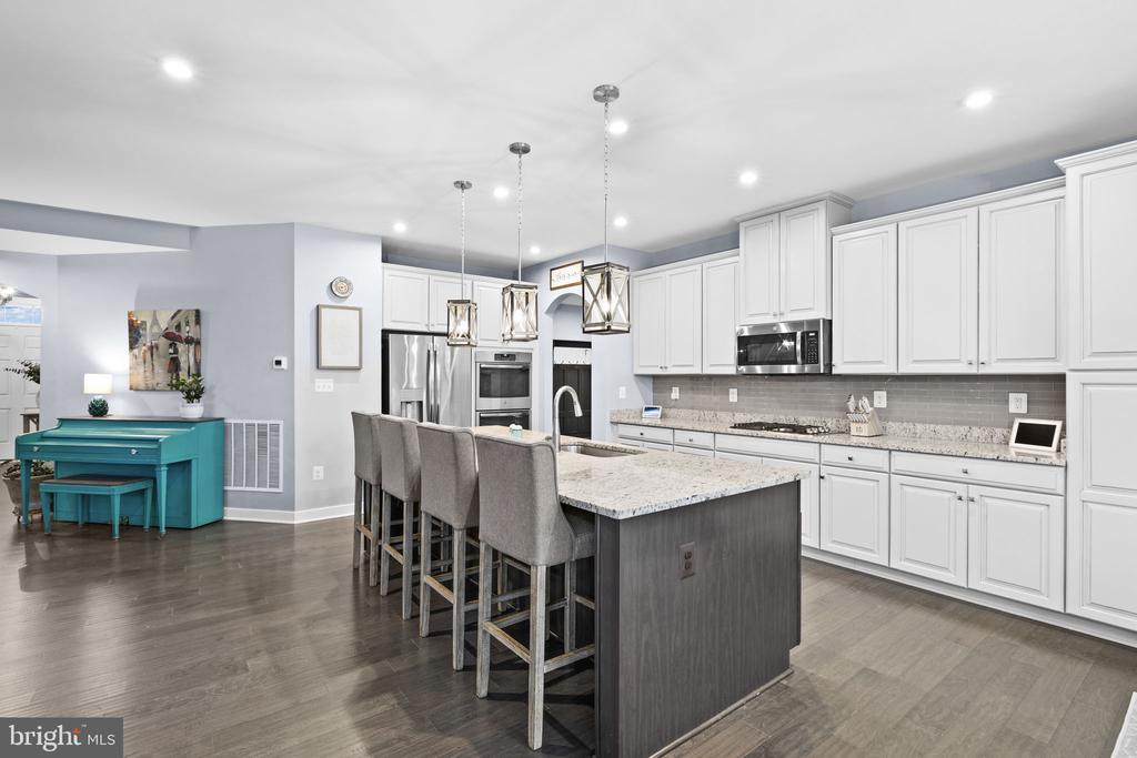 7803 HERMITAGE DR, FREDERICKSBURG, Virginia 22407, 5 Bedrooms Bedrooms, ,5 BathroomsBathrooms,Residential,7803 HERMITAGE DR,VASP2040518 MLS # VASP2040518