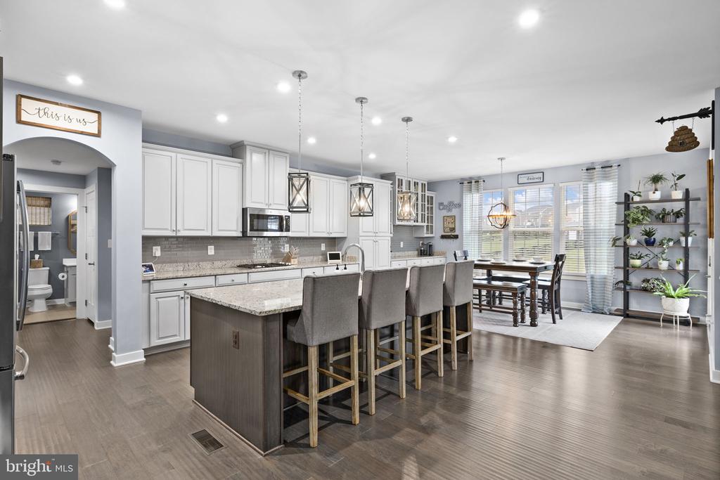 7803 HERMITAGE DR, FREDERICKSBURG, Virginia 22407, 5 Bedrooms Bedrooms, ,5 BathroomsBathrooms,Residential,7803 HERMITAGE DR,VASP2040518 MLS # VASP2040518