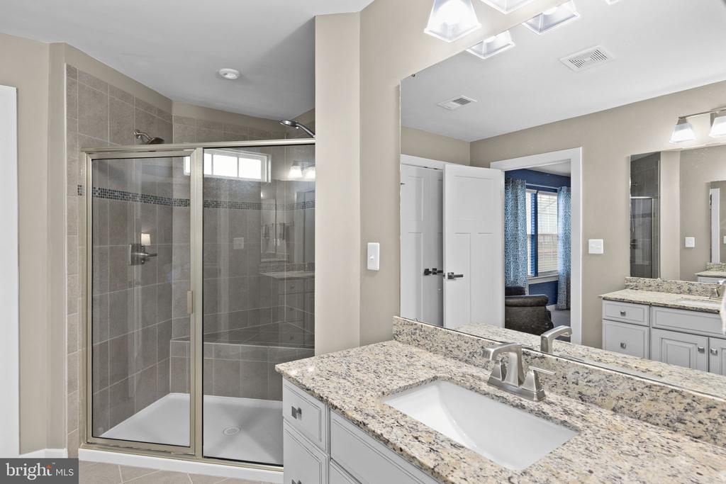 7803 HERMITAGE DR, FREDERICKSBURG, Virginia 22407, 5 Bedrooms Bedrooms, ,5 BathroomsBathrooms,Residential,7803 HERMITAGE DR,VASP2040518 MLS # VASP2040518