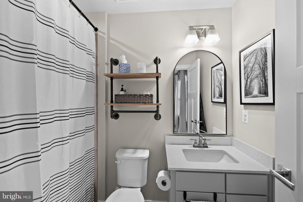 7803 HERMITAGE DR, FREDERICKSBURG, Virginia 22407, 5 Bedrooms Bedrooms, ,5 BathroomsBathrooms,Residential,7803 HERMITAGE DR,VASP2040518 MLS # VASP2040518