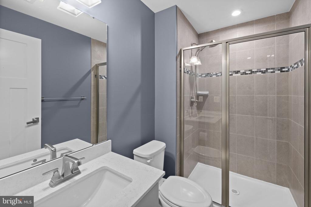 7803 HERMITAGE DR, FREDERICKSBURG, Virginia 22407, 5 Bedrooms Bedrooms, ,5 BathroomsBathrooms,Residential,7803 HERMITAGE DR,VASP2040518 MLS # VASP2040518