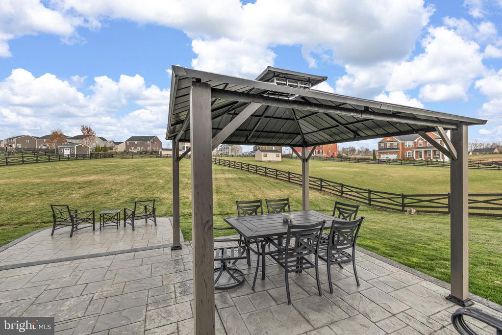 7803 HERMITAGE DR, FREDERICKSBURG, Virginia 22407, 5 Bedrooms Bedrooms, ,5 BathroomsBathrooms,Residential,7803 HERMITAGE DR,VASP2040518 MLS # VASP2040518