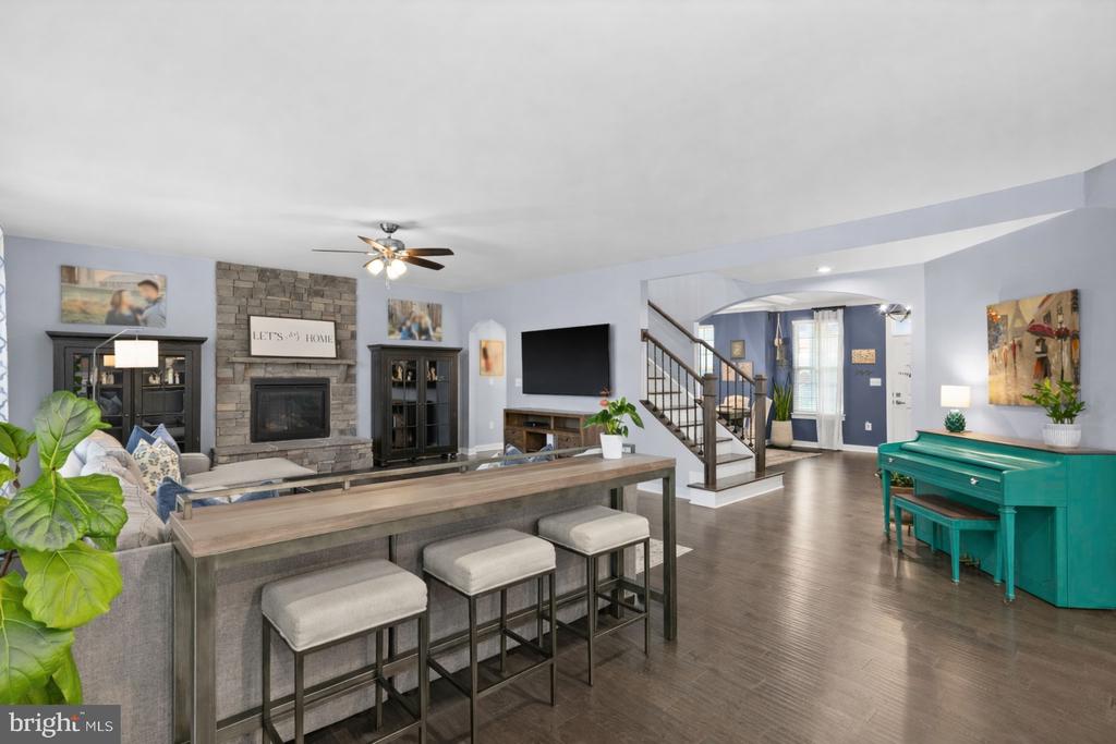 7803 HERMITAGE DR, FREDERICKSBURG, Virginia 22407, 5 Bedrooms Bedrooms, ,5 BathroomsBathrooms,Residential,7803 HERMITAGE DR,VASP2040518 MLS # VASP2040518