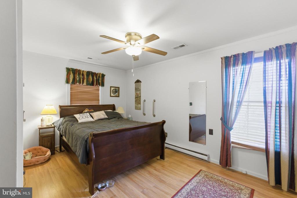 15 TIMBERLAND DR, FREDERICKSBURG, Virginia 22407, 3 Bedrooms Bedrooms, ,1 BathroomBathrooms,Residential,15 TIMBERLAND DR,VASP2040576 MLS # VASP2040576