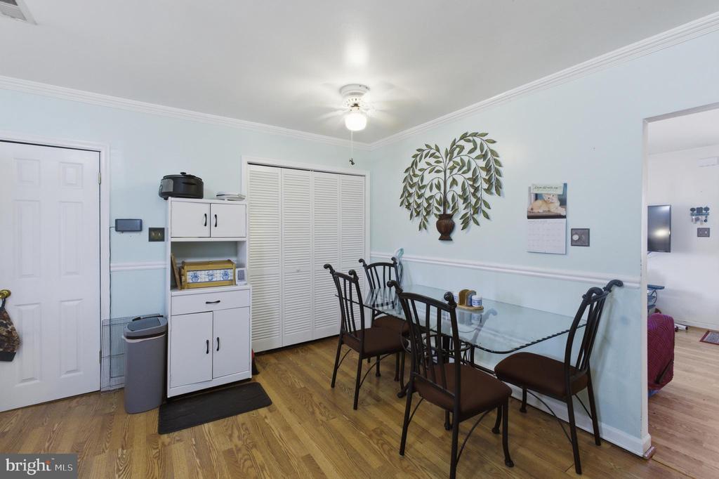 15 TIMBERLAND DR, FREDERICKSBURG, Virginia 22407, 3 Bedrooms Bedrooms, ,1 BathroomBathrooms,Residential,15 TIMBERLAND DR,VASP2040576 MLS # VASP2040576