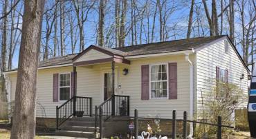 15 TIMBERLAND DR, FREDERICKSBURG, Virginia 22407, 3 Bedrooms Bedrooms, ,1 BathroomBathrooms,Residential,15 TIMBERLAND DR,VASP2040576 MLS # VASP2040576