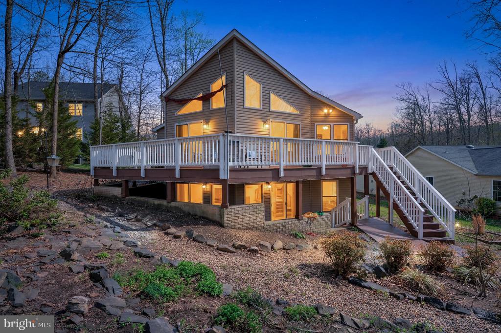 315 WESTOVER PKWY, LOCUST GROVE, Virginia 22508, 5 Bedrooms Bedrooms, ,3 BathroomsBathrooms,Residential,315 WESTOVER PKWY,VAOR2013770 MLS # VAOR2013770