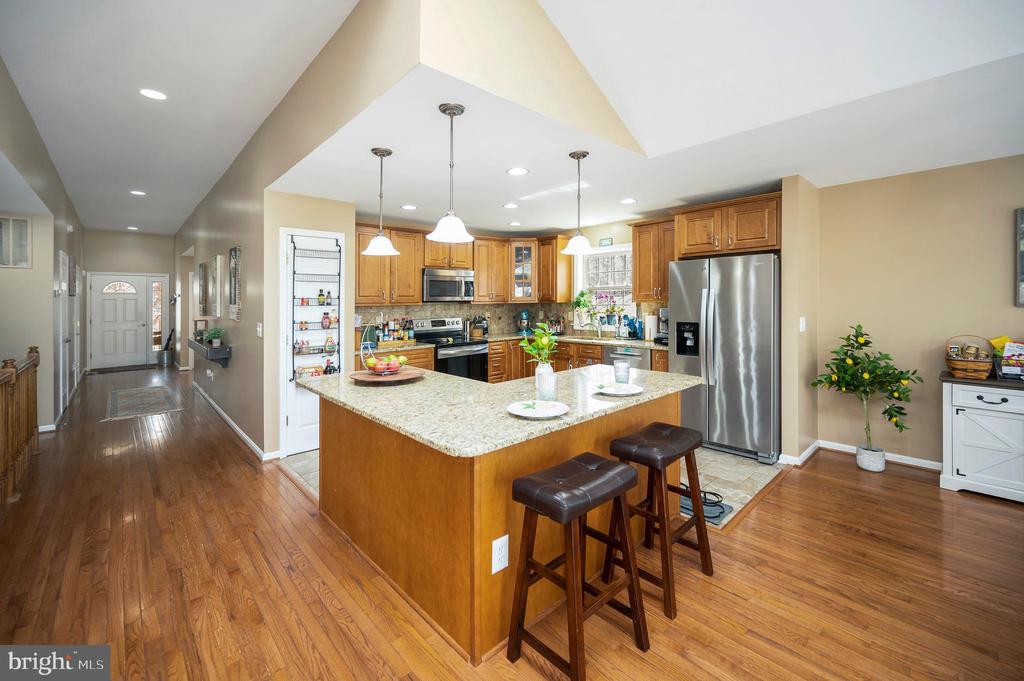 315 WESTOVER PKWY, LOCUST GROVE, Virginia 22508, 5 Bedrooms Bedrooms, ,3 BathroomsBathrooms,Residential,315 WESTOVER PKWY,VAOR2013770 MLS # VAOR2013770