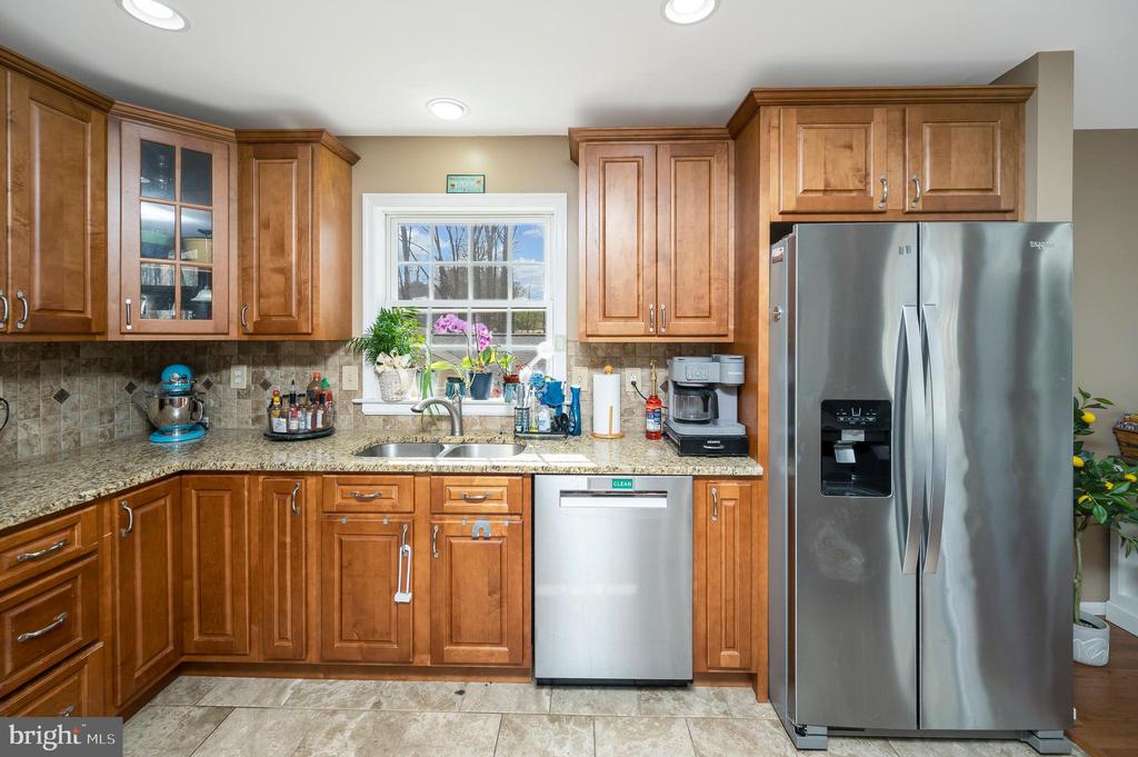 315 WESTOVER PKWY, LOCUST GROVE, Virginia 22508, 5 Bedrooms Bedrooms, ,3 BathroomsBathrooms,Residential,315 WESTOVER PKWY,VAOR2013770 MLS # VAOR2013770