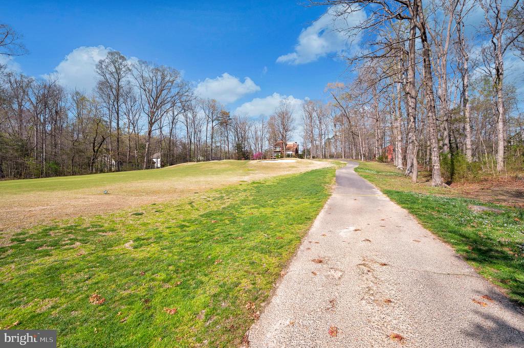 315 WESTOVER PKWY, LOCUST GROVE, Virginia 22508, 5 Bedrooms Bedrooms, ,3 BathroomsBathrooms,Residential,315 WESTOVER PKWY,VAOR2013770 MLS # VAOR2013770