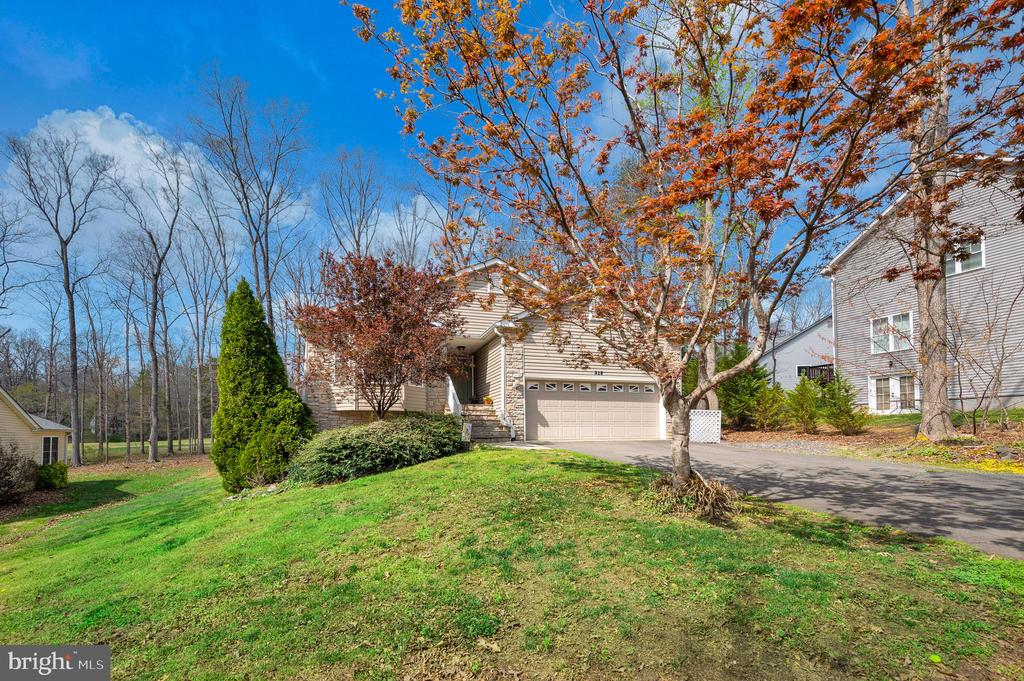 315 WESTOVER PKWY, LOCUST GROVE, Virginia 22508, 5 Bedrooms Bedrooms, ,3 BathroomsBathrooms,Residential,315 WESTOVER PKWY,VAOR2013770 MLS # VAOR2013770