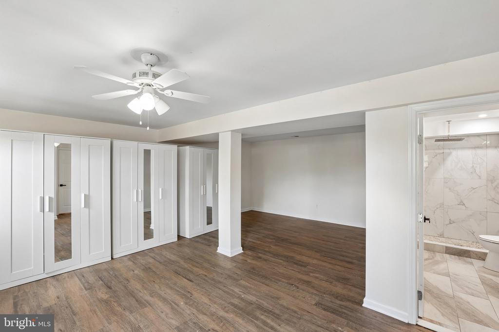 6904 RIDGE WAY DR, FREDERICKSBURG, Virginia 22407, 4 Bedrooms Bedrooms, ,2 BathroomsBathrooms,Residential,6904 RIDGE WAY DR,VASP2040578 MLS # VASP2040578