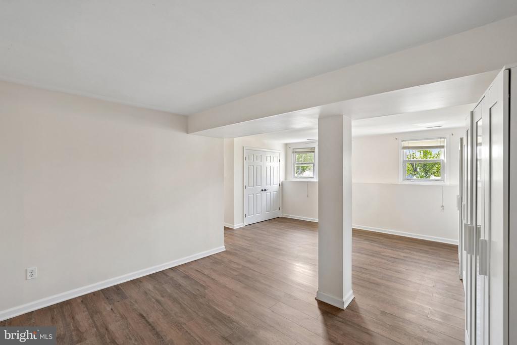 6904 RIDGE WAY DR, FREDERICKSBURG, Virginia 22407, 4 Bedrooms Bedrooms, ,2 BathroomsBathrooms,Residential,6904 RIDGE WAY DR,VASP2040578 MLS # VASP2040578