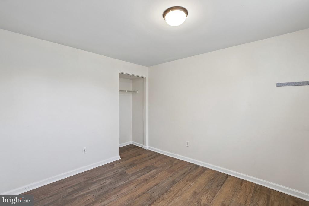 6904 RIDGE WAY DR, FREDERICKSBURG, Virginia 22407, 4 Bedrooms Bedrooms, ,2 BathroomsBathrooms,Residential,6904 RIDGE WAY DR,VASP2040578 MLS # VASP2040578