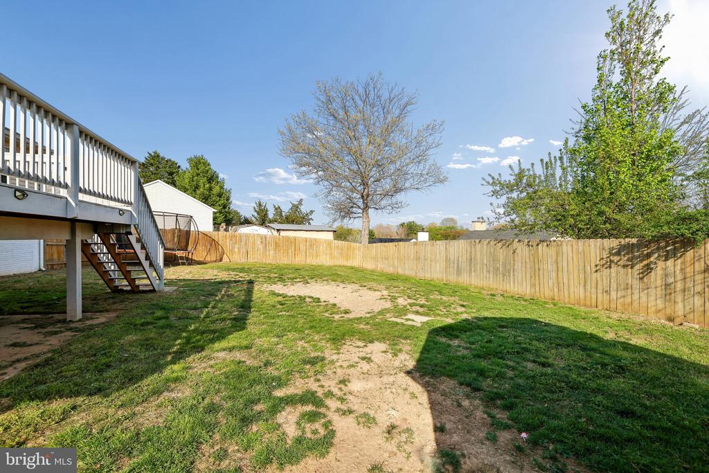 6904 RIDGE WAY DR, FREDERICKSBURG, Virginia 22407, 4 Bedrooms Bedrooms, ,2 BathroomsBathrooms,Residential,6904 RIDGE WAY DR,VASP2040578 MLS # VASP2040578