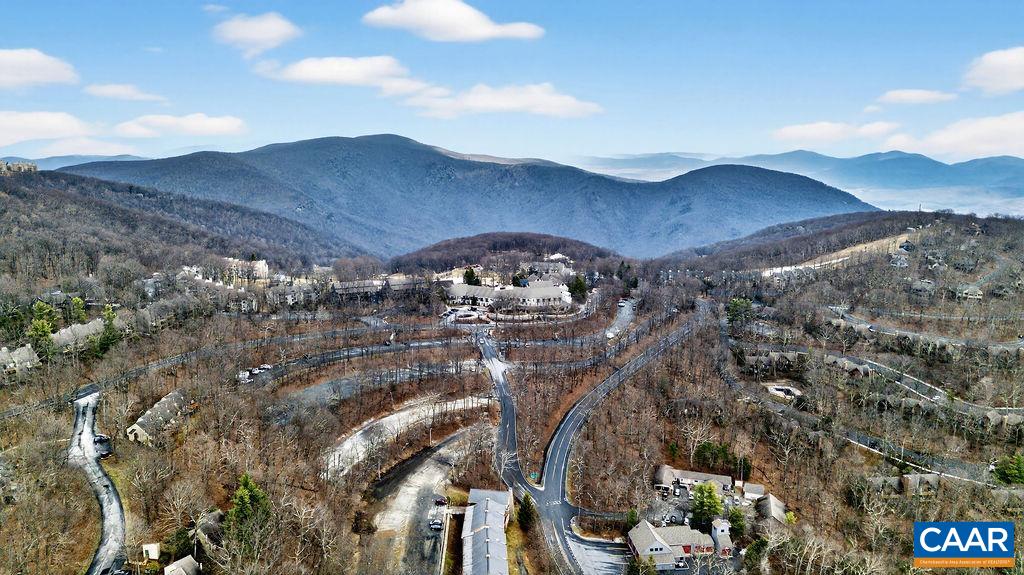 646 WHITE OAK CONDOS, WINTERGREEN, Virginia 22967, 2 Bedrooms Bedrooms, ,2 BathroomsBathrooms,Residential,646 WHITE OAK CONDOS,675201 MLS # 675201 646 WHITE OAK CONDOS, WINTERGREEN, Virginia 22967, 2 Bedrooms Bedrooms, ,2 BathroomsBathrooms,Residential,646 WHITE OAK CONDOS,675201 MLS # 675201