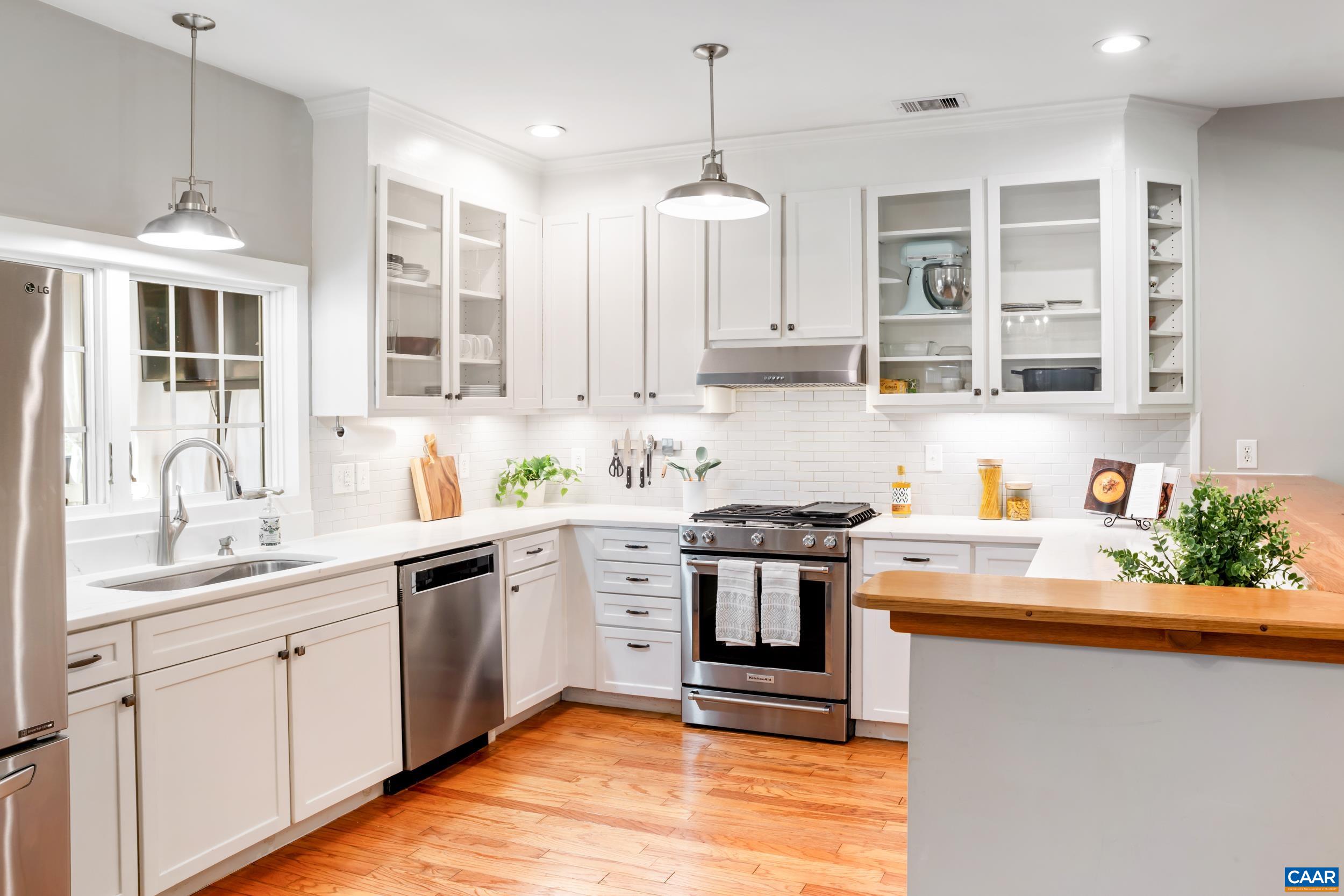 9197 CRITZERS SHOP RD, AFTON, Virginia 22920, 3 Bedrooms Bedrooms, ,2 BathroomsBathrooms,Residential,9197 CRITZERS SHOP RD,675208 MLS # 675208