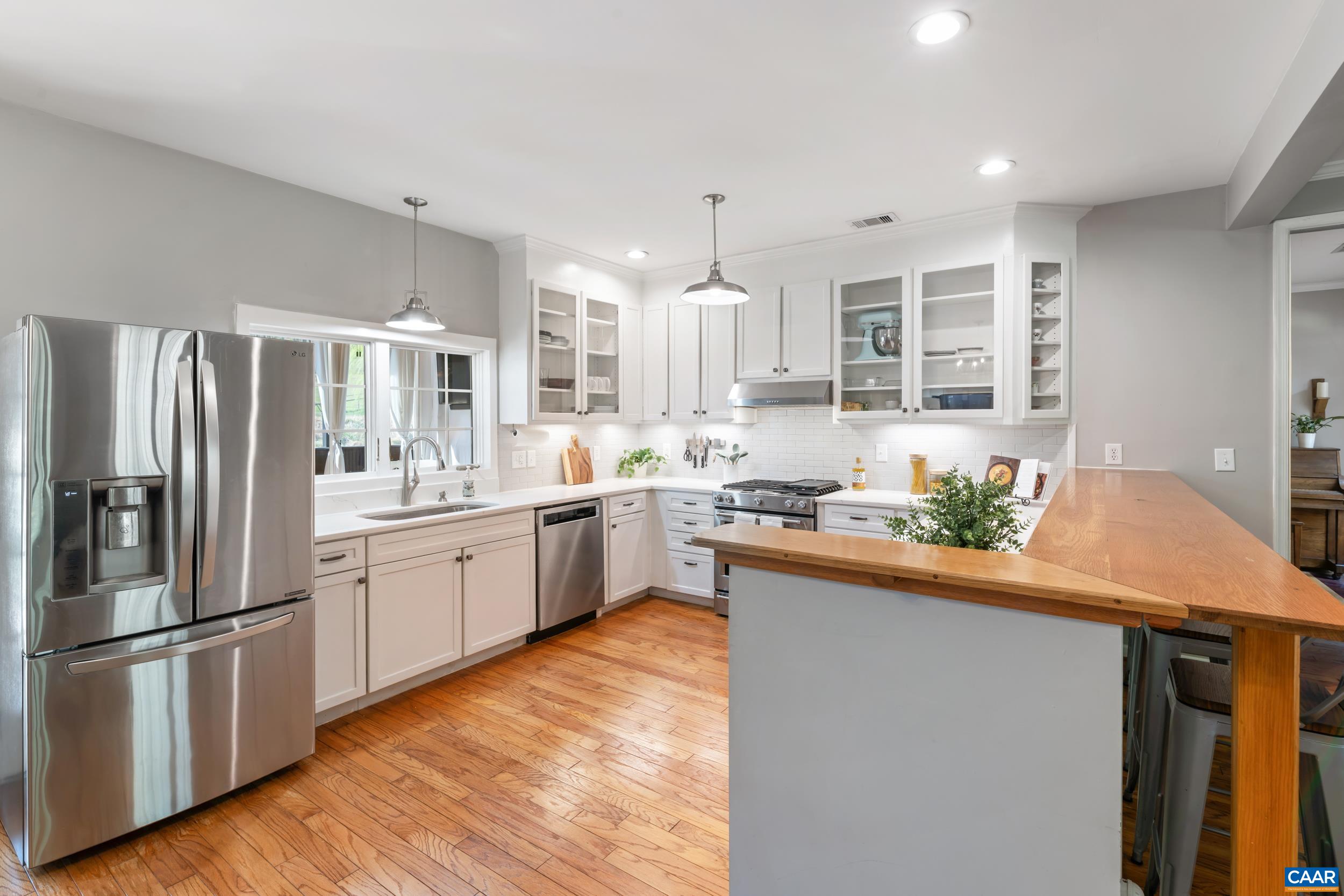 9197 CRITZERS SHOP RD, AFTON, Virginia 22920, 3 Bedrooms Bedrooms, ,2 BathroomsBathrooms,Residential,9197 CRITZERS SHOP RD,675208 MLS # 675208