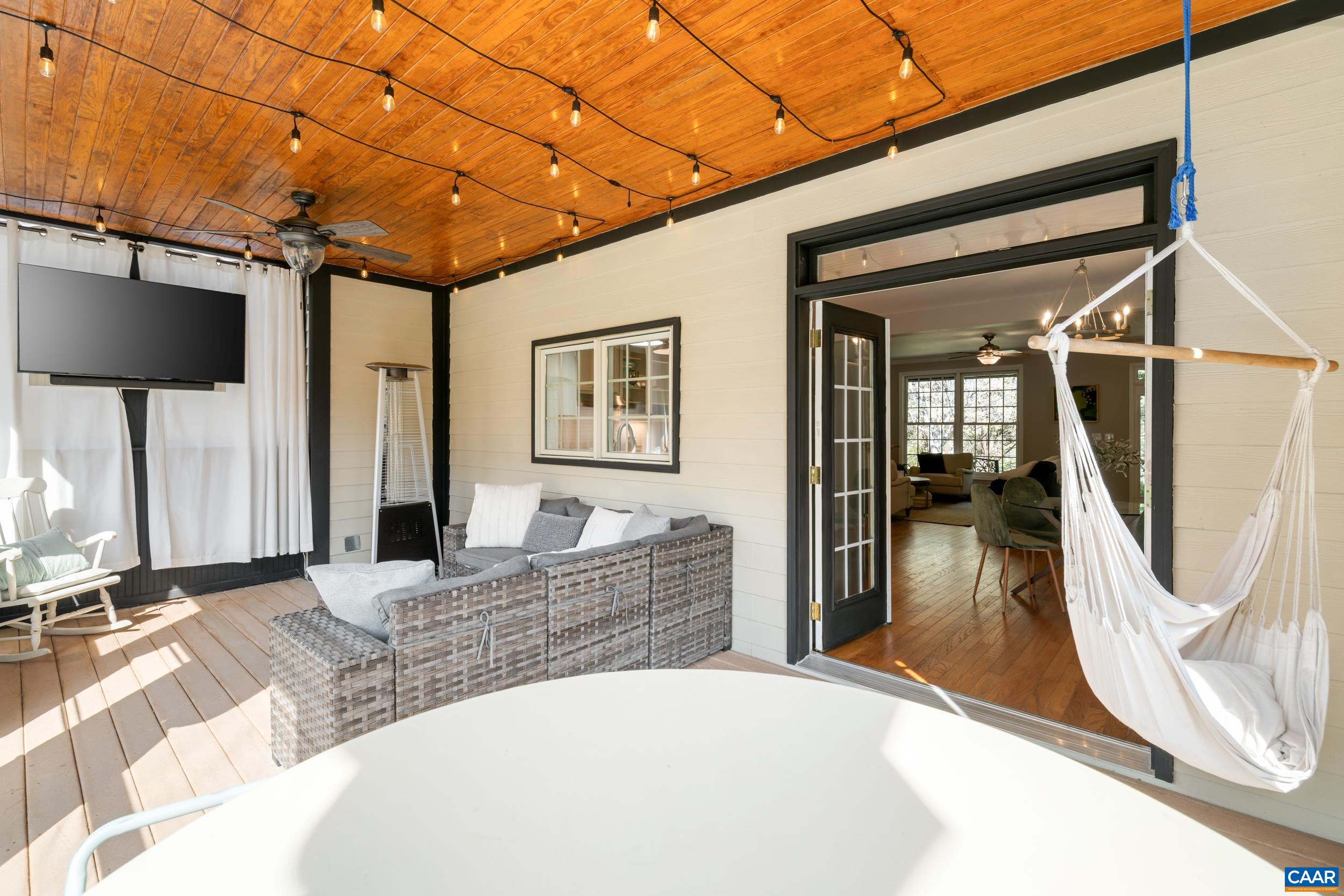 9197 CRITZERS SHOP RD, AFTON, Virginia 22920, 3 Bedrooms Bedrooms, ,2 BathroomsBathrooms,Residential,9197 CRITZERS SHOP RD,675208 MLS # 675208