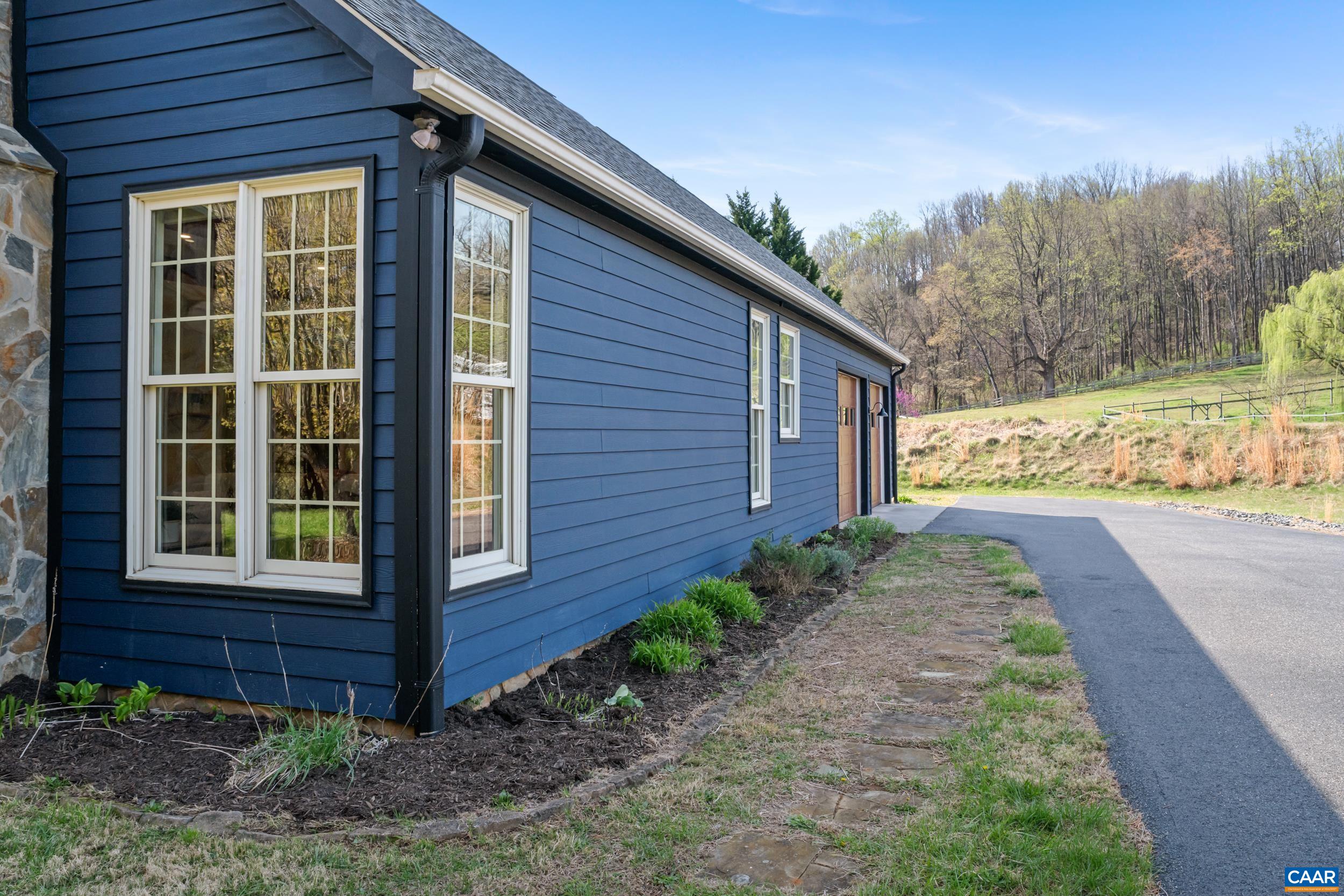 9197 CRITZERS SHOP RD, AFTON, Virginia 22920, 3 Bedrooms Bedrooms, ,2 BathroomsBathrooms,Residential,9197 CRITZERS SHOP RD,675208 MLS # 675208