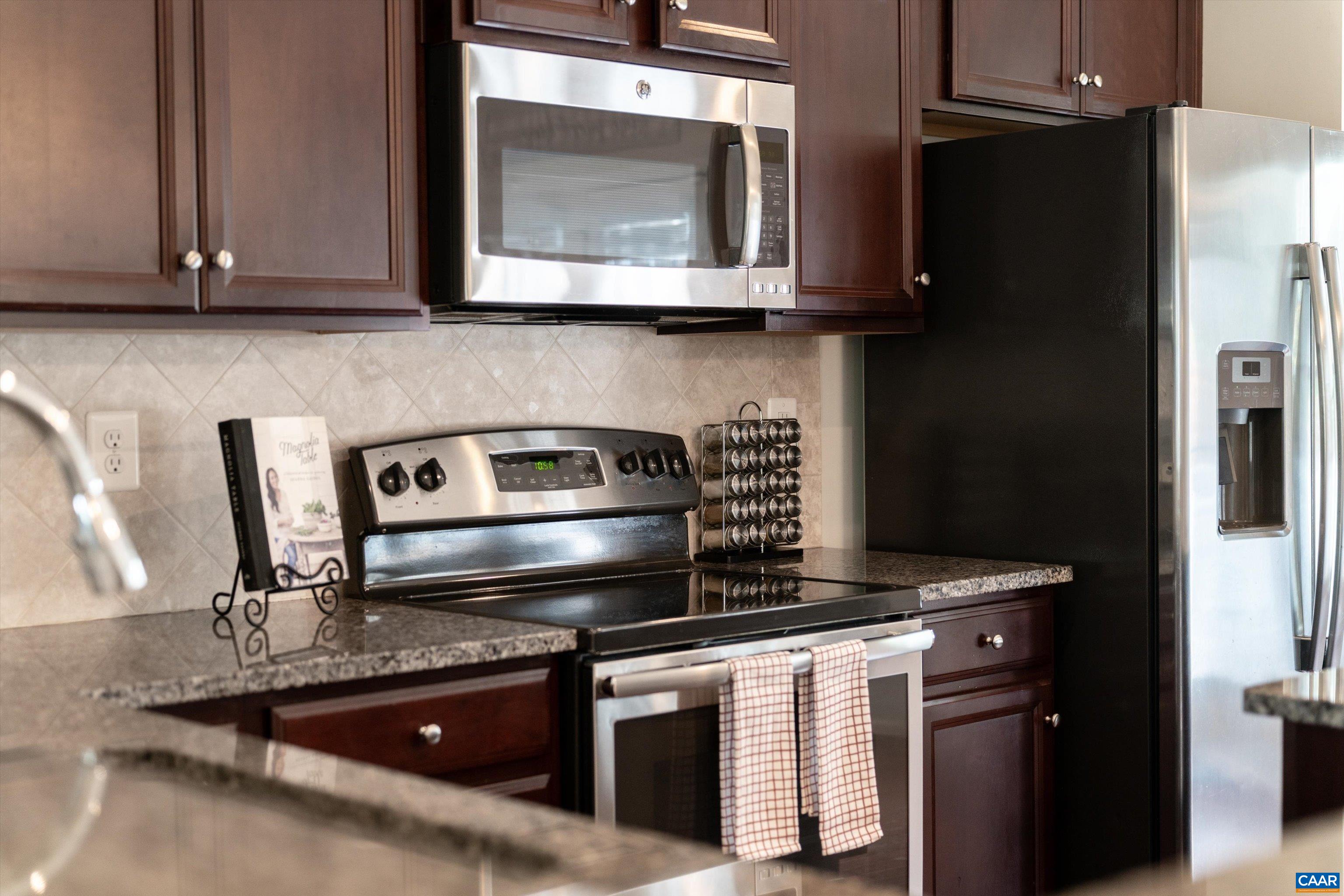 239 PEBBLE BEACH CT, CHARLOTTESVILLE, Virginia 22901, 4 Bedrooms Bedrooms, ,3 BathroomsBathrooms,Residential,239 PEBBLE BEACH CT,675209 MLS # 675209