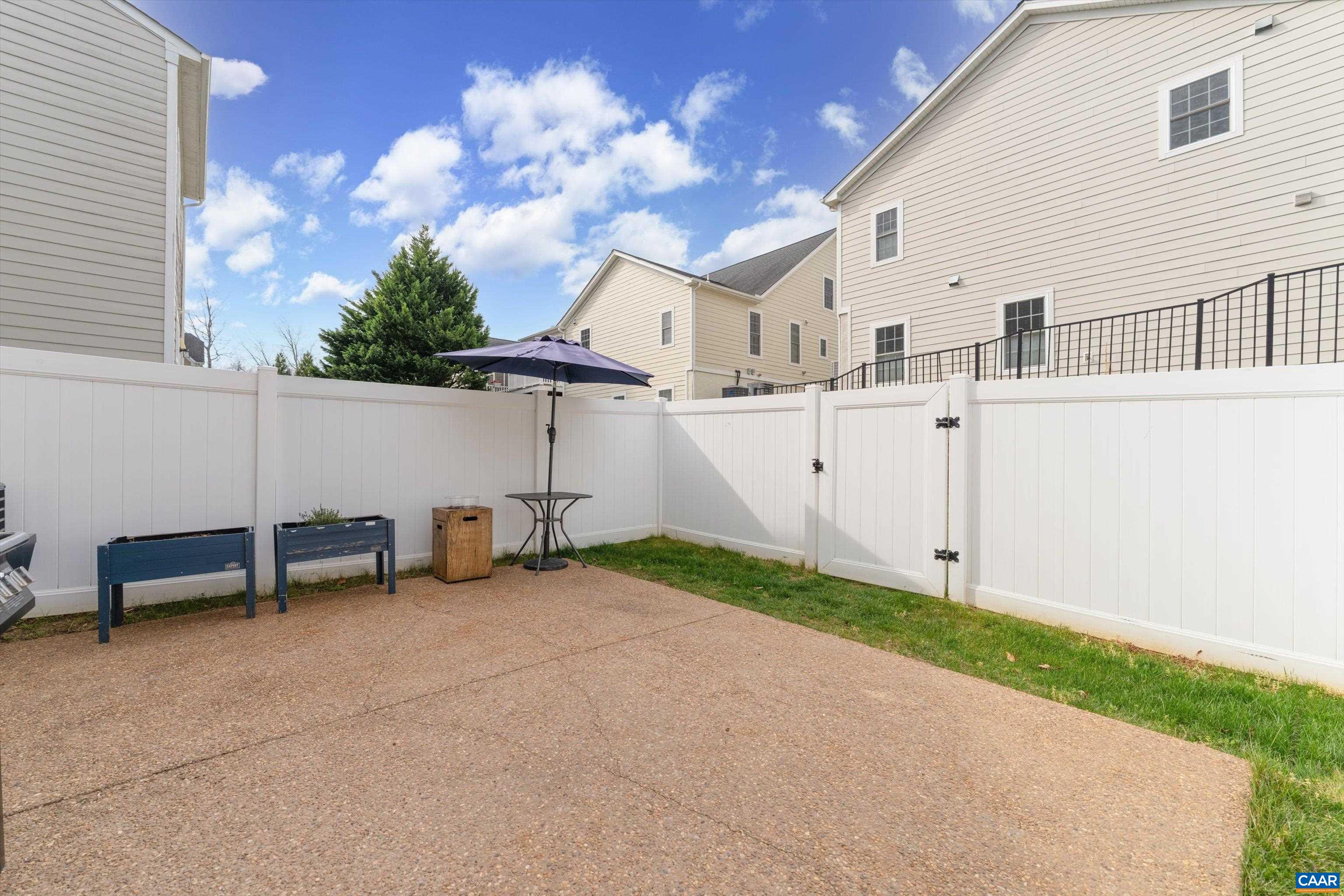 239 PEBBLE BEACH CT, CHARLOTTESVILLE, Virginia 22901, 4 Bedrooms Bedrooms, ,3 BathroomsBathrooms,Residential,239 PEBBLE BEACH CT,675209 MLS # 675209