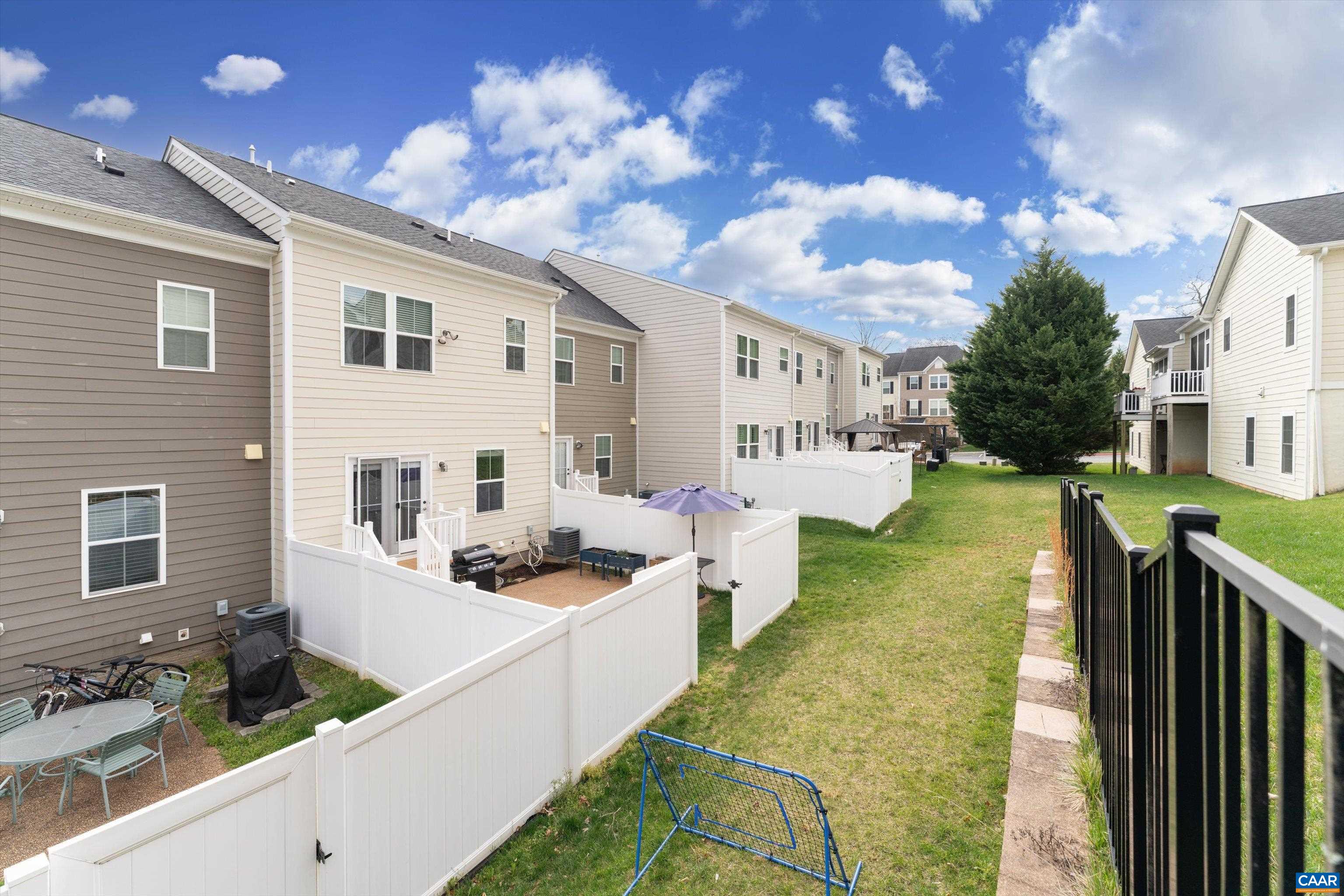 239 PEBBLE BEACH CT, CHARLOTTESVILLE, Virginia 22901, 4 Bedrooms Bedrooms, ,3 BathroomsBathrooms,Residential,239 PEBBLE BEACH CT,675209 MLS # 675209