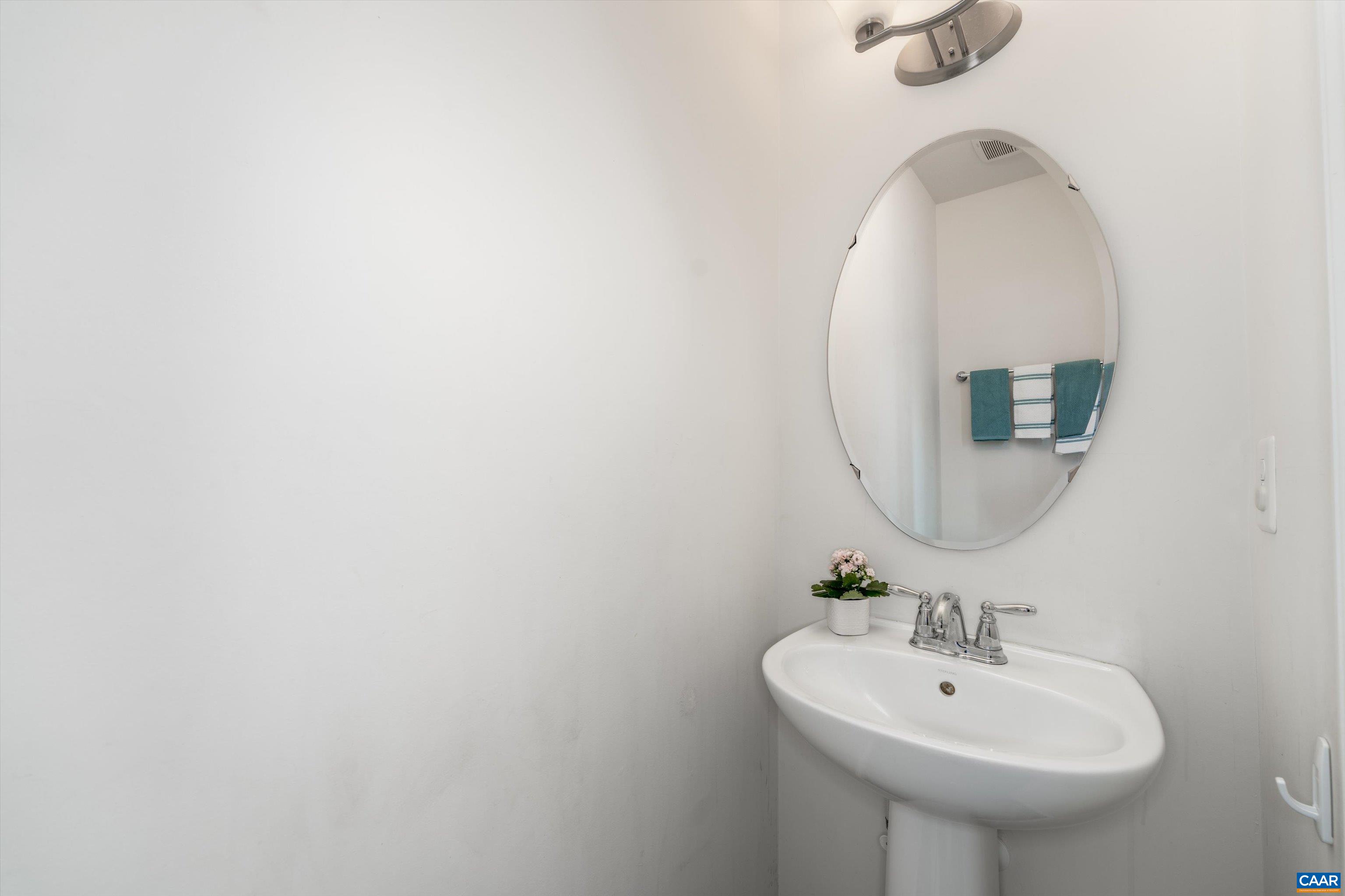 239 PEBBLE BEACH CT, CHARLOTTESVILLE, Virginia 22901, 4 Bedrooms Bedrooms, ,3 BathroomsBathrooms,Residential,239 PEBBLE BEACH CT,675209 MLS # 675209