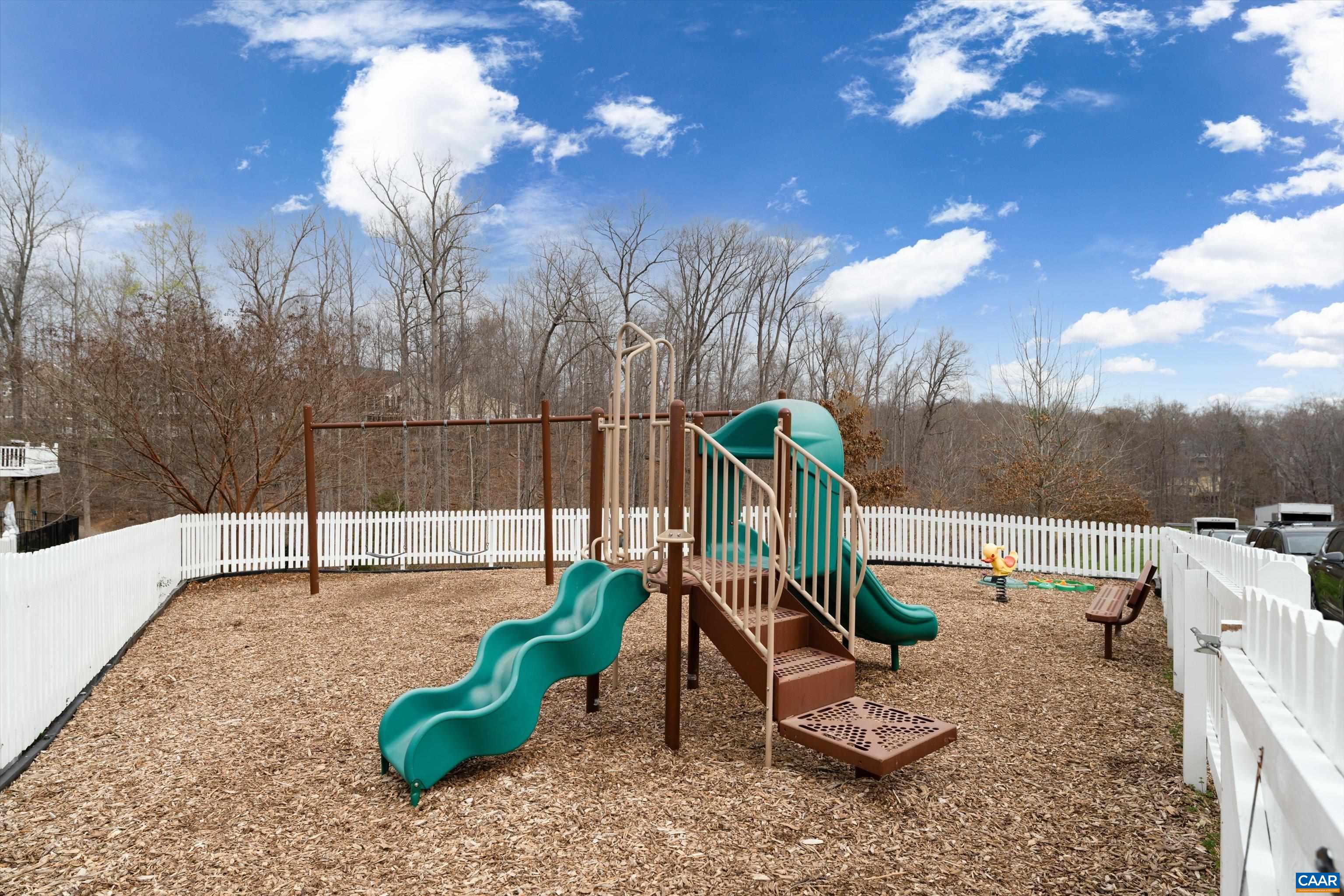 239 PEBBLE BEACH CT, CHARLOTTESVILLE, Virginia 22901, 4 Bedrooms Bedrooms, ,3 BathroomsBathrooms,Residential,239 PEBBLE BEACH CT,675209 MLS # 675209