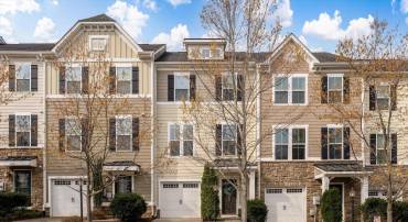 239 PEBBLE BEACH CT, CHARLOTTESVILLE, Virginia 22901, 4 Bedrooms Bedrooms, ,3 BathroomsBathrooms,Residential,239 PEBBLE BEACH CT,675209 MLS # 675209