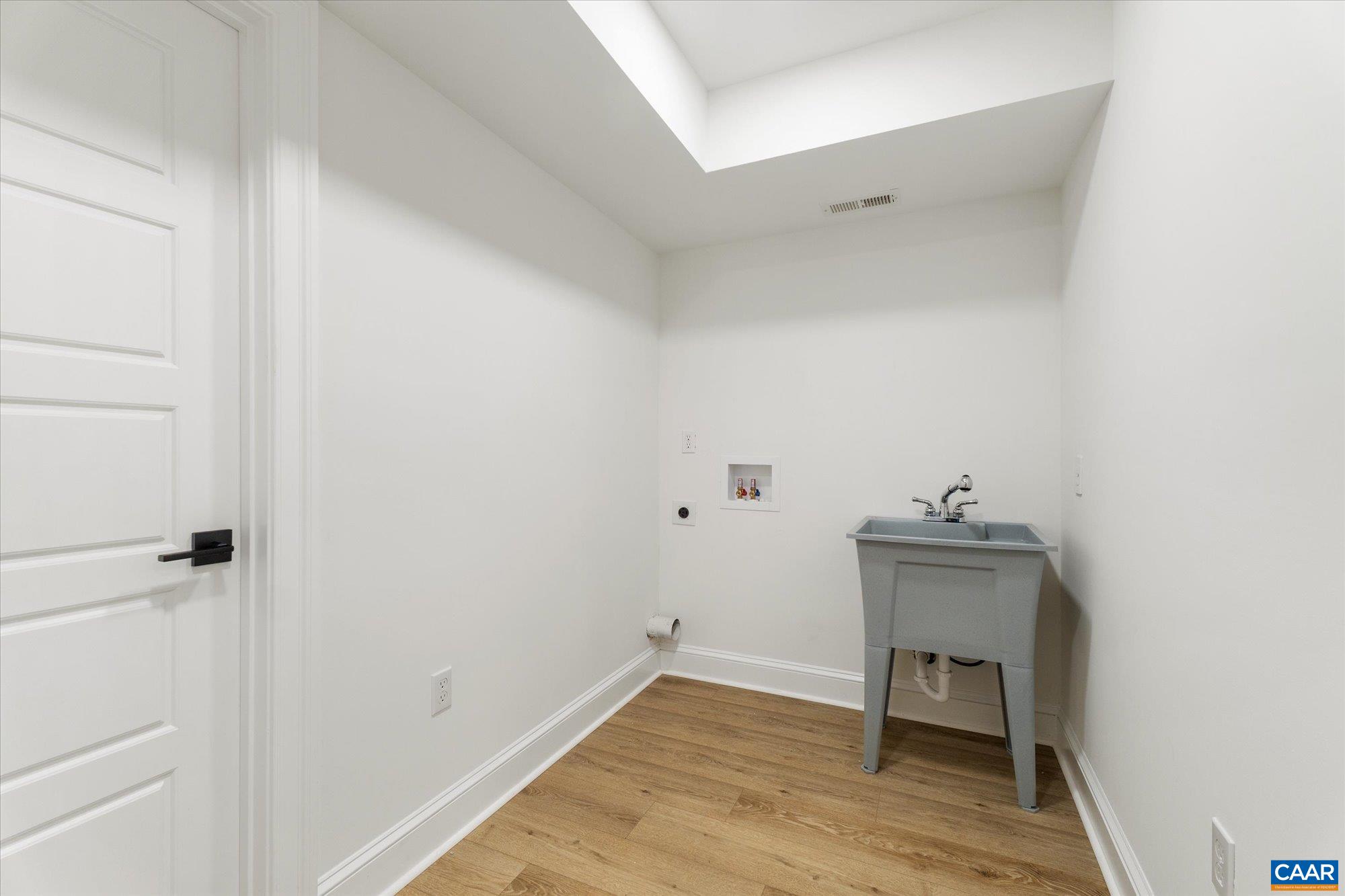 1449 RUTLEDGE AVE, CHARLOTTESVILLE, Virginia 22903, 4 Bedrooms Bedrooms, ,3 BathroomsBathrooms,Residential,1449 RUTLEDGE AVE,675225 MLS # 675225 1449 RUTLEDGE AVE, CHARLOTTESVILLE, Virginia 22903, 4 Bedrooms Bedrooms, ,3 BathroomsBathrooms,Residential,1449 RUTLEDGE AVE,675225 MLS # 675225