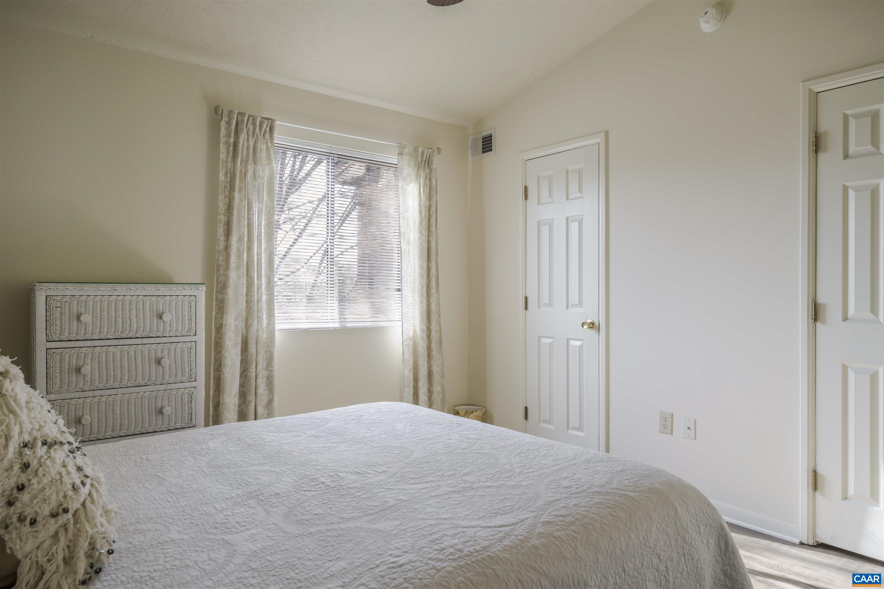 134 TURTLE CREEK RD, CHARLOTTESVILLE, Virginia 22901, 1 Bedroom Bedrooms, ,1 BathroomBathrooms,Residential,134 TURTLE CREEK RD,675239 MLS # 675239