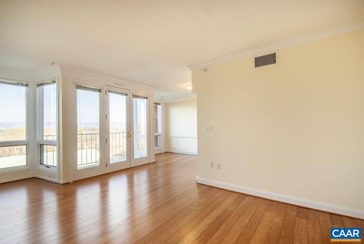 500 CRESTWOOD DR, CHARLOTTESVILLE, Virginia 22903, 1 Bedroom Bedrooms, ,1 BathroomBathrooms,Residential,500 CRESTWOOD DR,675242 MLS # 675242 500 CRESTWOOD DR, CHARLOTTESVILLE, Virginia 22903, 1 Bedroom Bedrooms, ,1 BathroomBathrooms,Residential,500 CRESTWOOD DR,675242 MLS # 675242