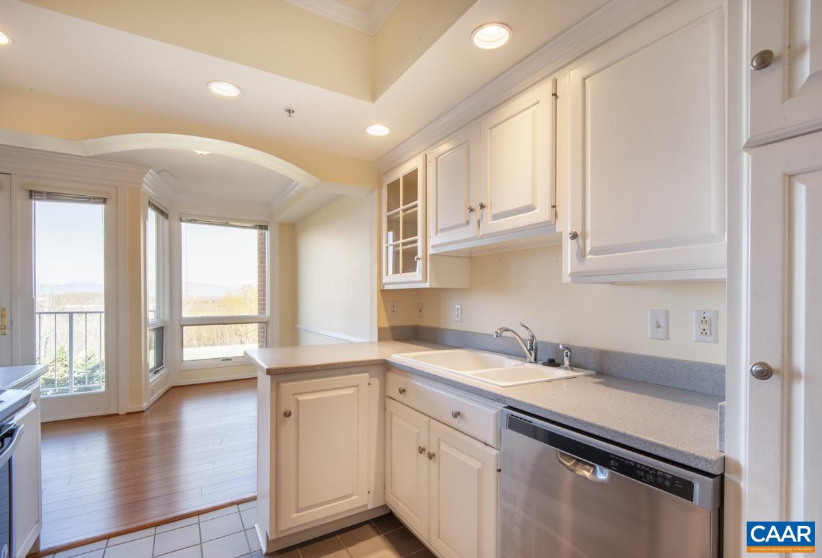 500 CRESTWOOD DR, CHARLOTTESVILLE, Virginia 22903, 1 Bedroom Bedrooms, ,1 BathroomBathrooms,Residential,500 CRESTWOOD DR,675242 MLS # 675242 500 CRESTWOOD DR, CHARLOTTESVILLE, Virginia 22903, 1 Bedroom Bedrooms, ,1 BathroomBathrooms,Residential,500 CRESTWOOD DR,675242 MLS # 675242