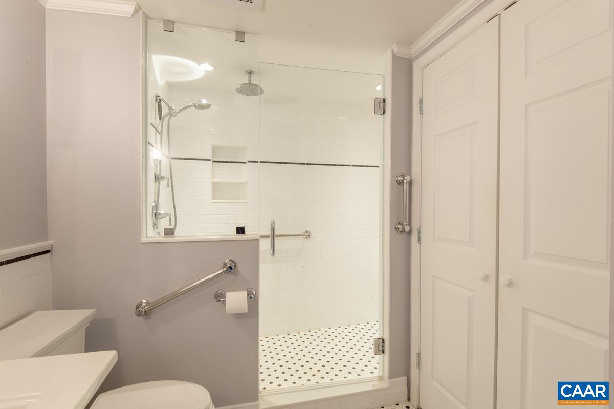 500 CRESTWOOD DR, CHARLOTTESVILLE, Virginia 22903, 1 Bedroom Bedrooms, ,1 BathroomBathrooms,Residential,500 CRESTWOOD DR,675242 MLS # 675242 500 CRESTWOOD DR, CHARLOTTESVILLE, Virginia 22903, 1 Bedroom Bedrooms, ,1 BathroomBathrooms,Residential,500 CRESTWOOD DR,675242 MLS # 675242