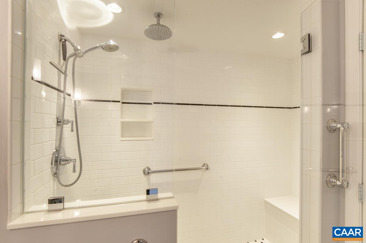 500 CRESTWOOD DR, CHARLOTTESVILLE, Virginia 22903, 1 Bedroom Bedrooms, ,1 BathroomBathrooms,Residential,500 CRESTWOOD DR,675242 MLS # 675242 500 CRESTWOOD DR, CHARLOTTESVILLE, Virginia 22903, 1 Bedroom Bedrooms, ,1 BathroomBathrooms,Residential,500 CRESTWOOD DR,675242 MLS # 675242