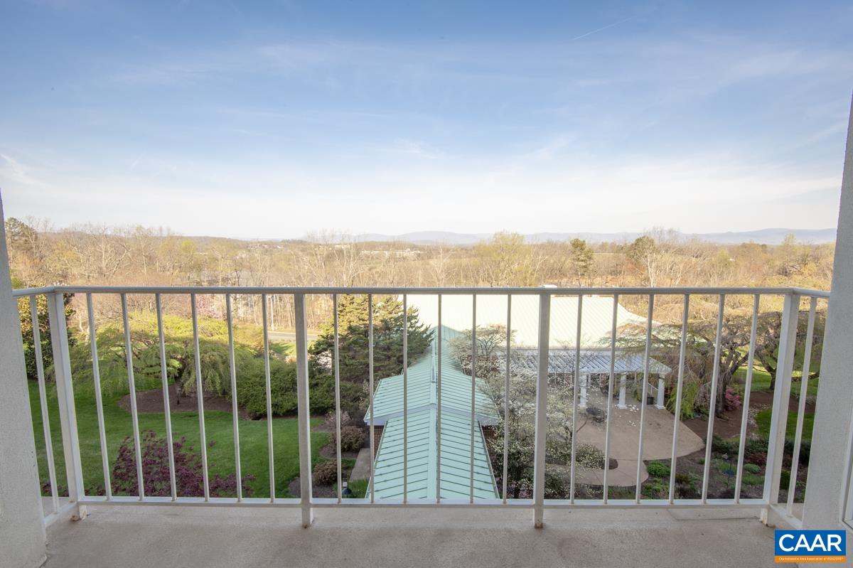 500 CRESTWOOD DR, CHARLOTTESVILLE, Virginia 22903, 1 Bedroom Bedrooms, ,1 BathroomBathrooms,Residential,500 CRESTWOOD DR,675242 MLS # 675242 500 CRESTWOOD DR, CHARLOTTESVILLE, Virginia 22903, 1 Bedroom Bedrooms, ,1 BathroomBathrooms,Residential,500 CRESTWOOD DR,675242 MLS # 675242