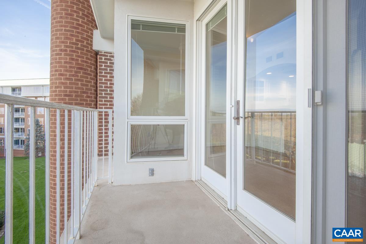 500 CRESTWOOD DR, CHARLOTTESVILLE, Virginia 22903, 1 Bedroom Bedrooms, ,1 BathroomBathrooms,Residential,500 CRESTWOOD DR,675242 MLS # 675242 500 CRESTWOOD DR, CHARLOTTESVILLE, Virginia 22903, 1 Bedroom Bedrooms, ,1 BathroomBathrooms,Residential,500 CRESTWOOD DR,675242 MLS # 675242