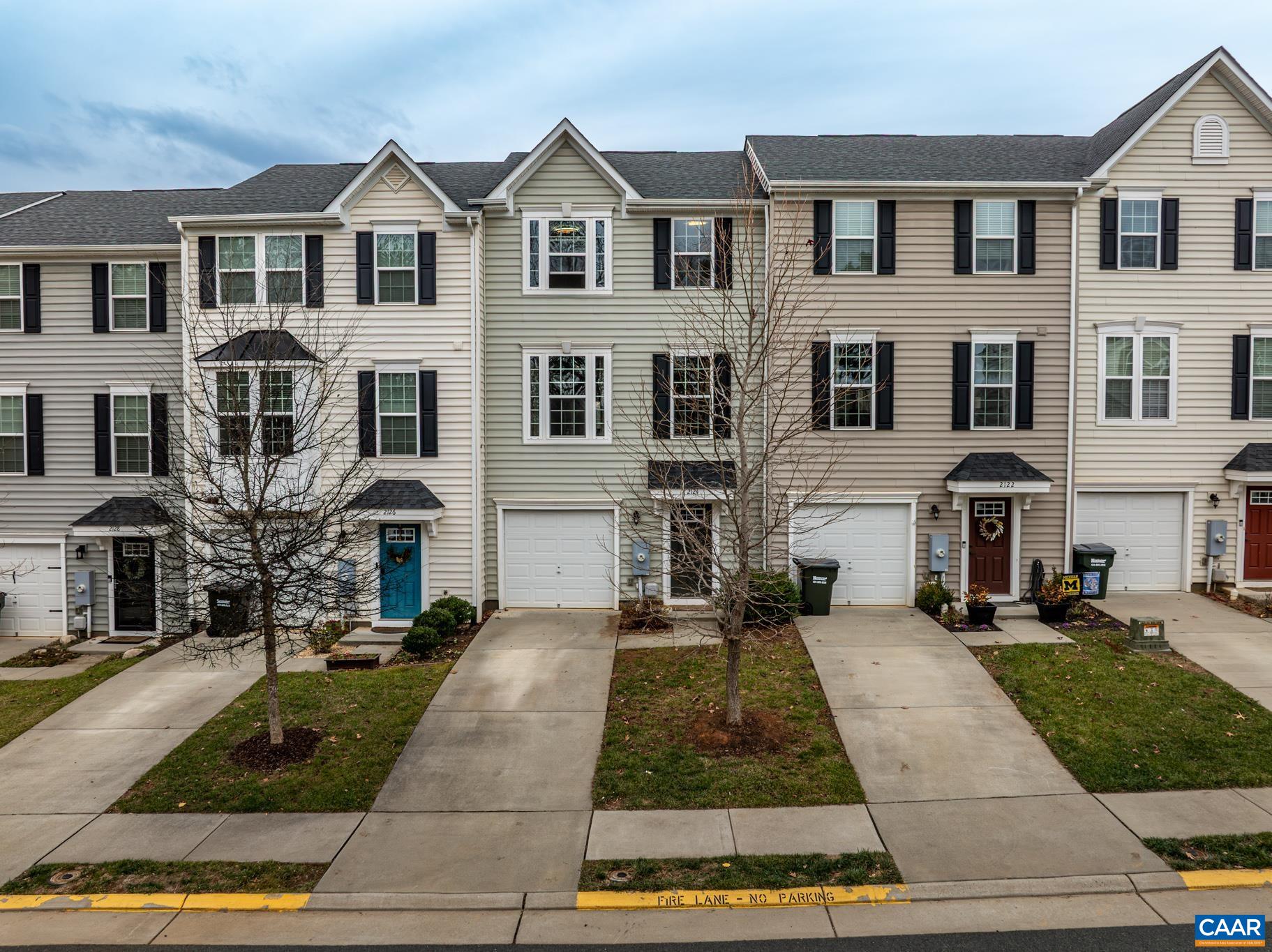 2124 ELM TREE CT, CHARLOTTESVILLE, Virginia 22911, 3 Bedrooms Bedrooms, ,2 BathroomsBathrooms,Residential,STRAUSS,2124 ELM TREE CT,675269 MLS # 675269