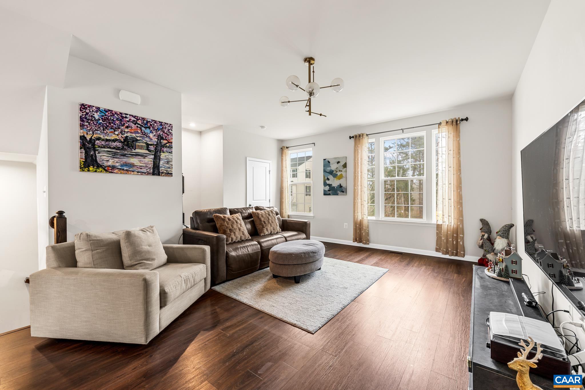 2124 ELM TREE CT, CHARLOTTESVILLE, Virginia 22911, 3 Bedrooms Bedrooms, ,2 BathroomsBathrooms,Residential,STRAUSS,2124 ELM TREE CT,675269 MLS # 675269