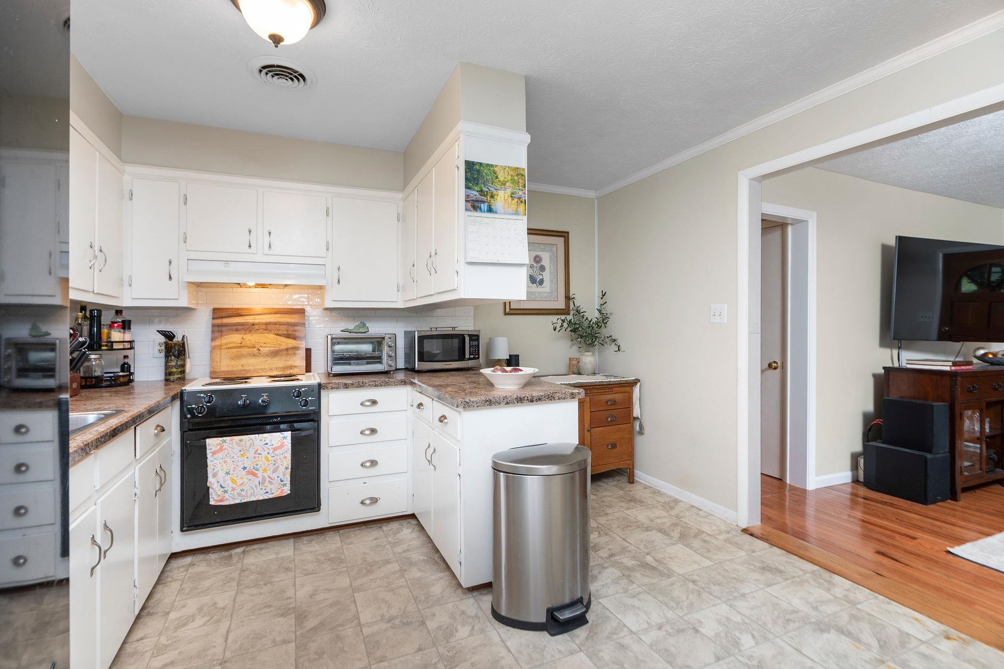 39 OUR LN, STUARTS DRAFT, Virginia 24477, 3 Bedrooms Bedrooms, ,2 BathroomsBathrooms,Residential,39 OUR LN,675279 MLS # 675279