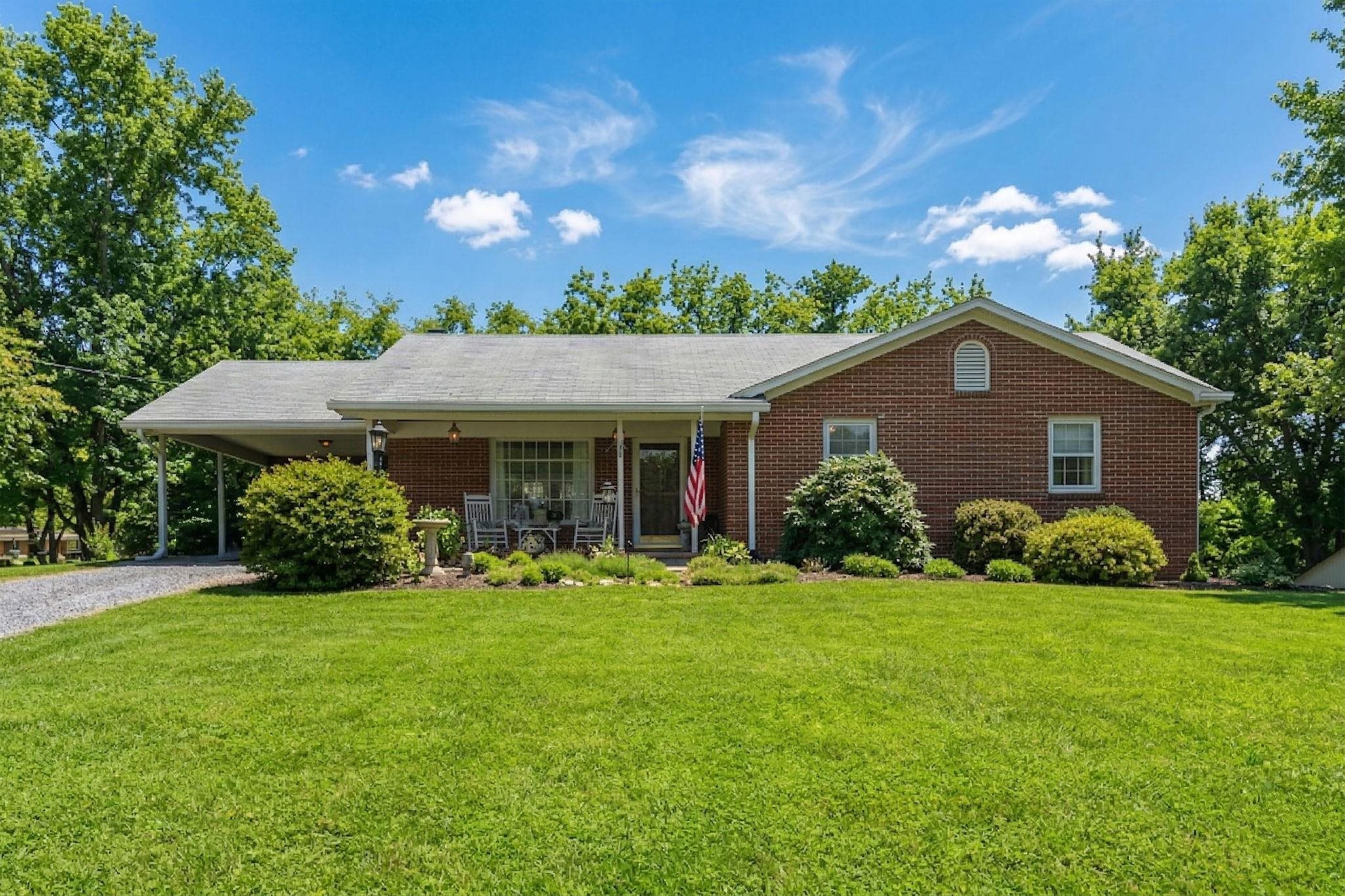 39 OUR LN, STUARTS DRAFT, Virginia 24477, 3 Bedrooms Bedrooms, ,2 BathroomsBathrooms,Residential,39 OUR LN,675279 MLS # 675279