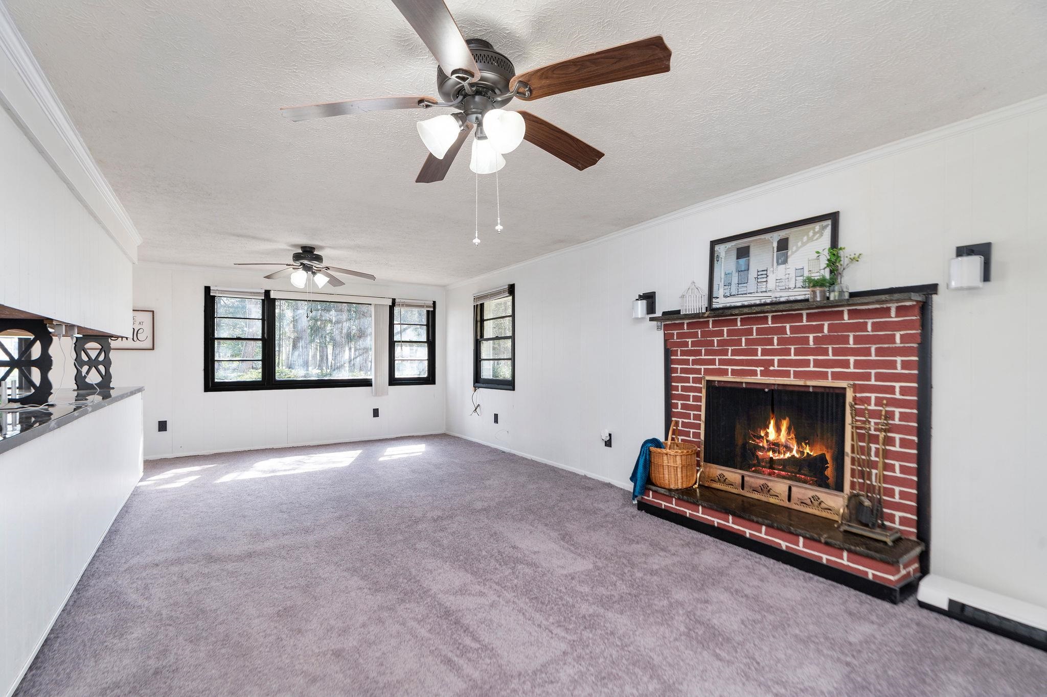 440 LAKE DR, CRIMORA, Virginia 24431, 2 Bedrooms Bedrooms, ,1 BathroomBathrooms,Residential,440 LAKE DR,675280 MLS # 675280