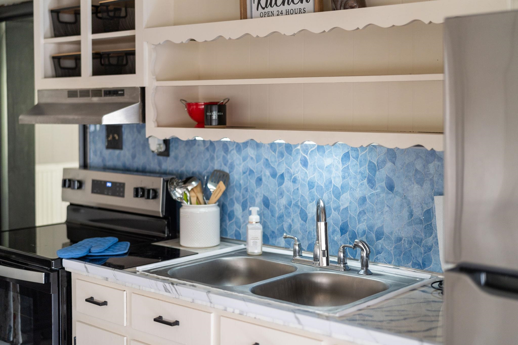 440 LAKE DR, CRIMORA, Virginia 24431, 2 Bedrooms Bedrooms, ,1 BathroomBathrooms,Residential,440 LAKE DR,675280 MLS # 675280