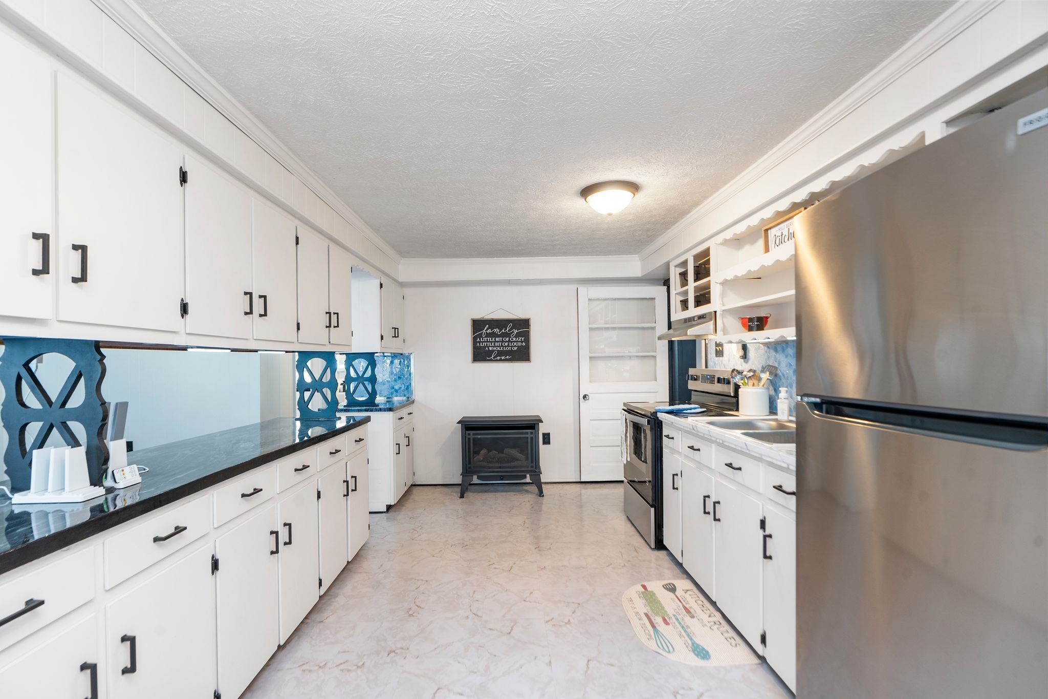 440 LAKE DR, CRIMORA, Virginia 24431, 2 Bedrooms Bedrooms, ,1 BathroomBathrooms,Residential,440 LAKE DR,675280 MLS # 675280