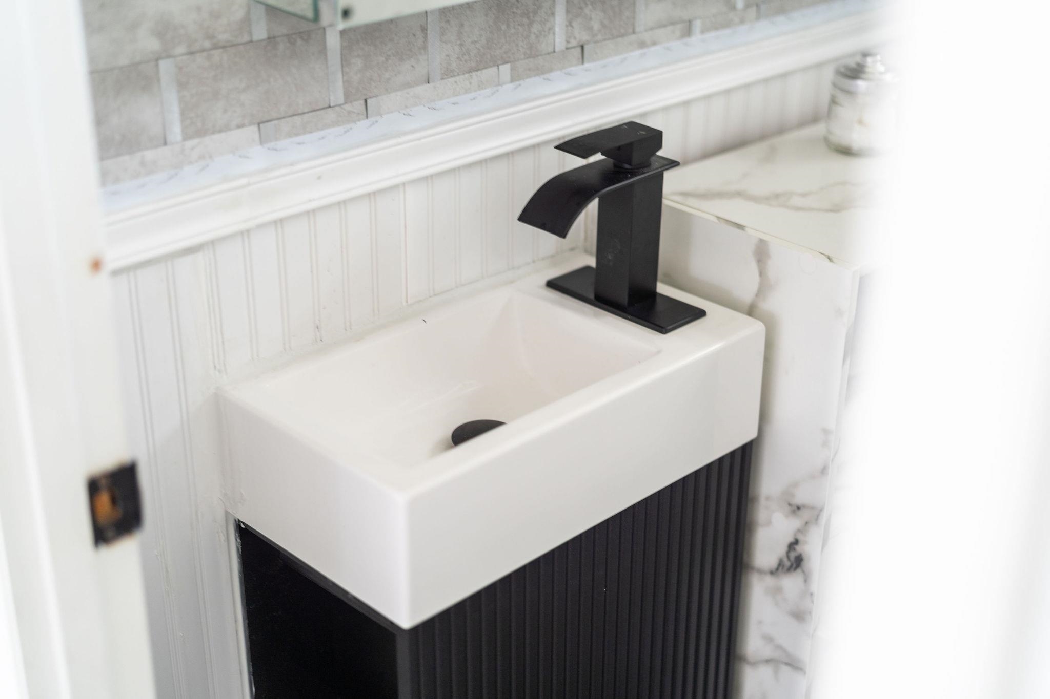 440 LAKE DR, CRIMORA, Virginia 24431, 2 Bedrooms Bedrooms, ,1 BathroomBathrooms,Residential,440 LAKE DR,675280 MLS # 675280