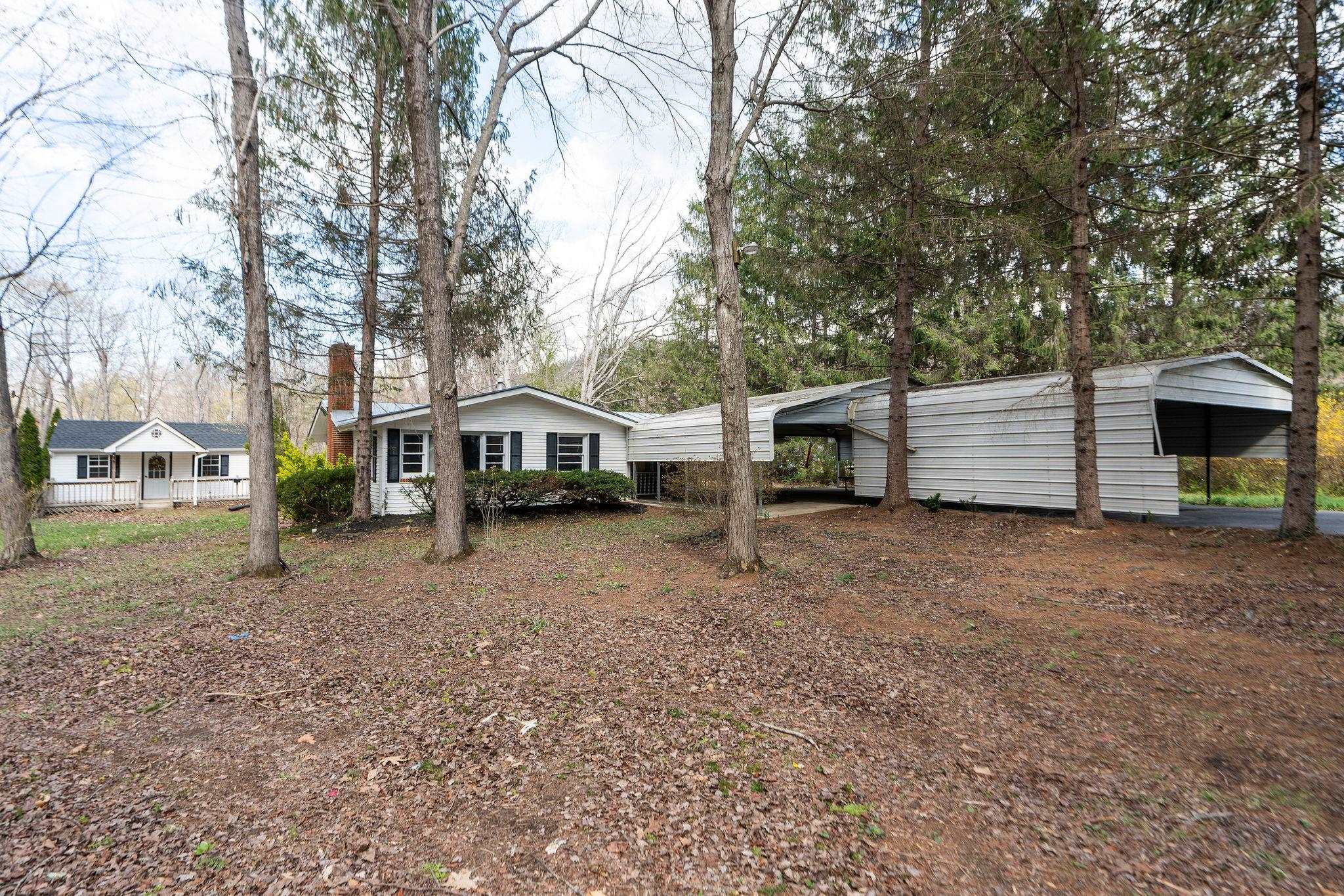 440 LAKE DR, CRIMORA, Virginia 24431, 2 Bedrooms Bedrooms, ,1 BathroomBathrooms,Residential,440 LAKE DR,675280 MLS # 675280